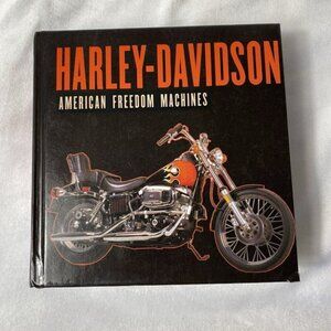 Harley-Davidson: American Freedom Machines by Publications International Ltd.…
